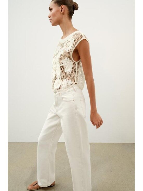 Zara Tops - ZARA CROCHET FLORAL TOP